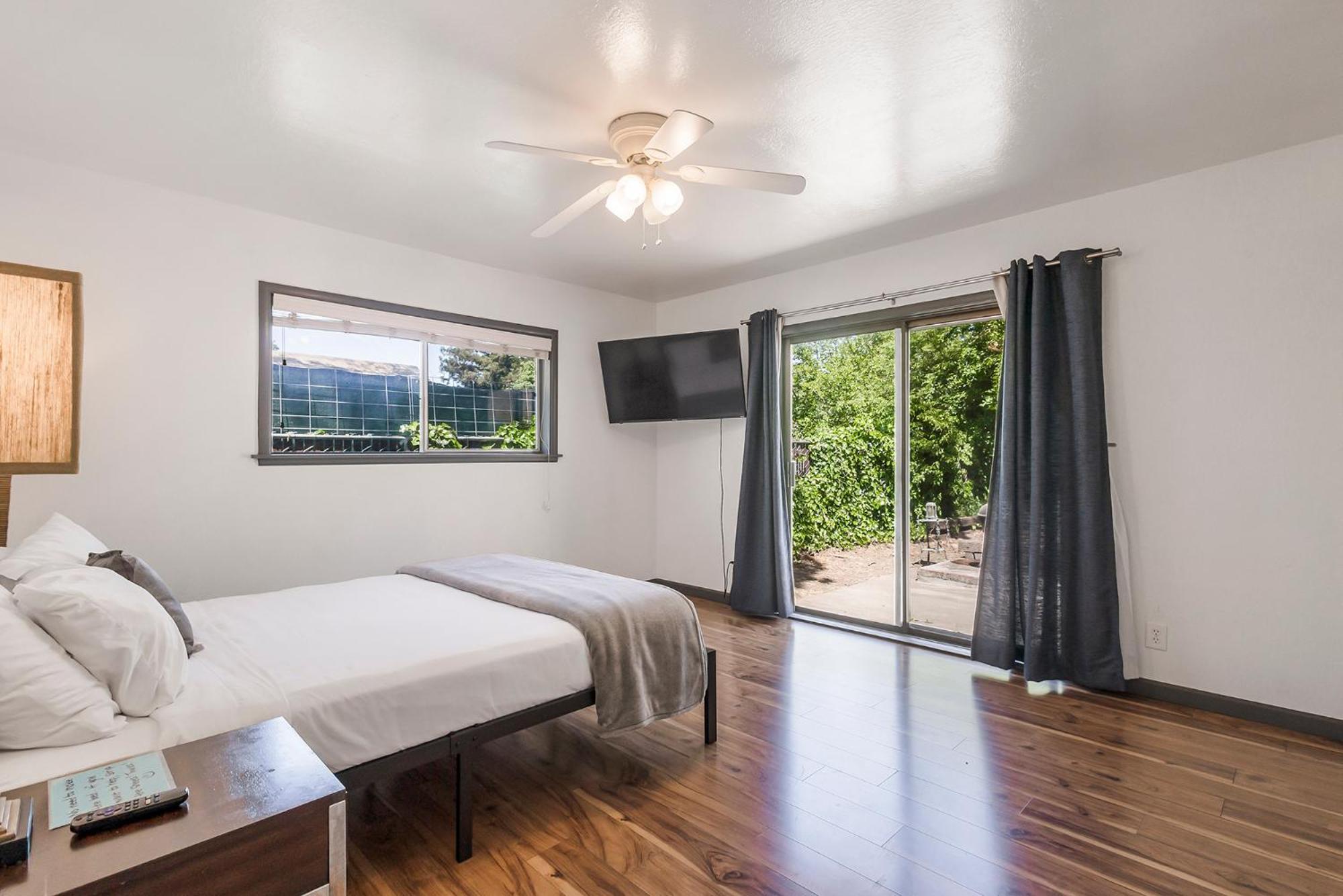 Вилла Downtown Dream Casa Near Chico State, Private Yard Экстерьер фото