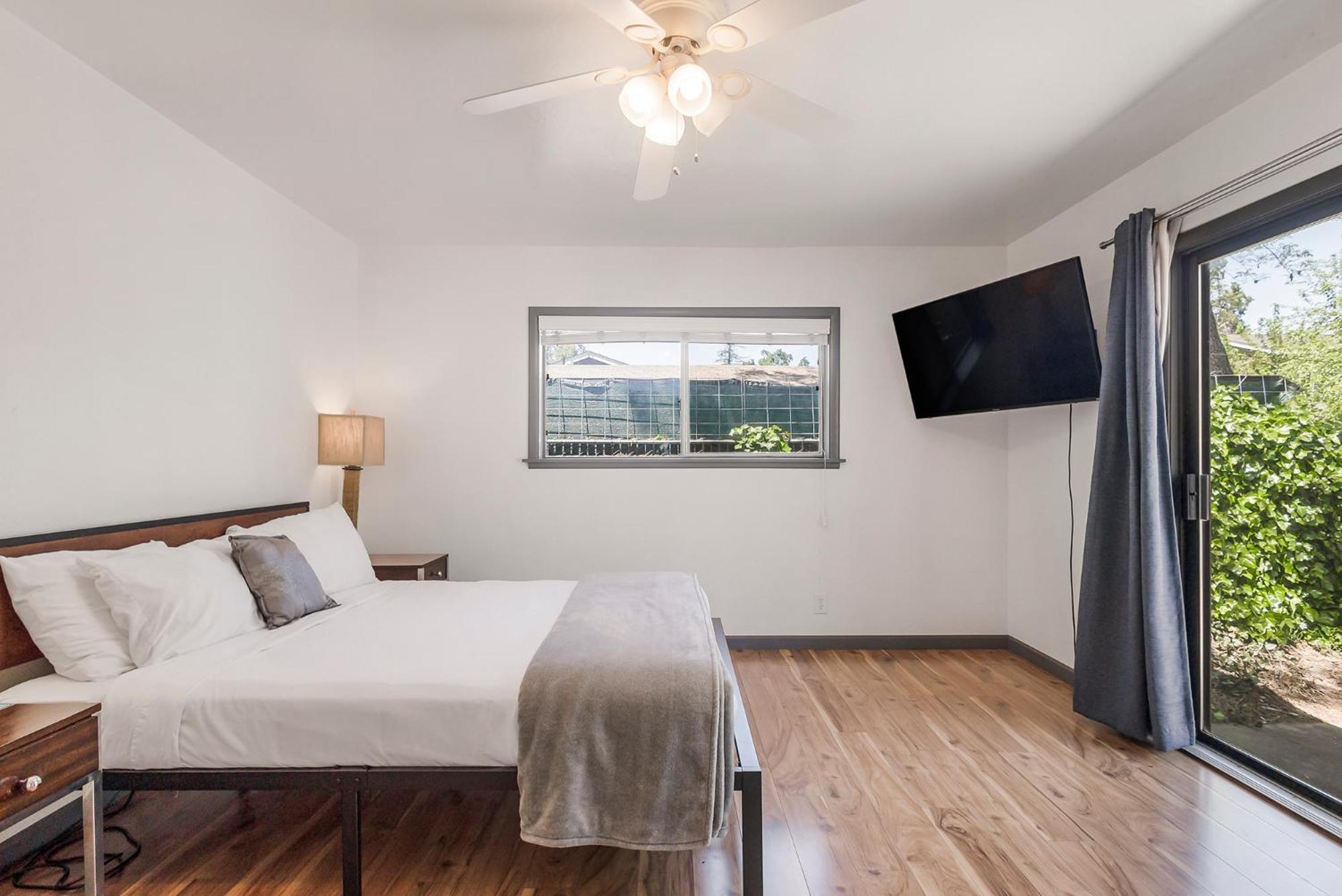 Вилла Downtown Dream Casa Near Chico State, Private Yard Экстерьер фото